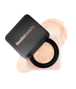 EASY BAKE LOOSE BAKING & SETTING POWDER HUDA BEAUTY Elyvo